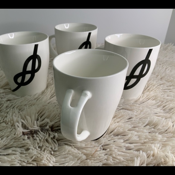 Crown Baccara Mugs- Leading Mexican Designer Cups, Monochromatic Color Scheme - Picture 4 of 5